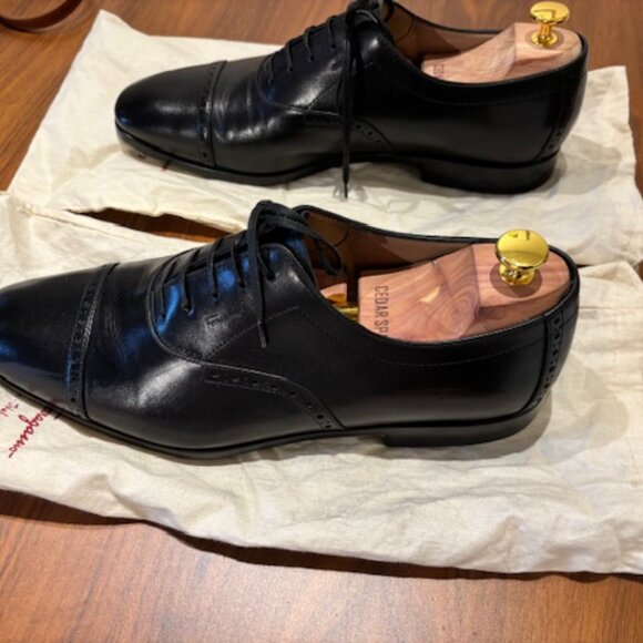 Salvatore Ferragamo Riley Oxfords – Black Calf – Size 10.5 EE - Picture 2 of 9